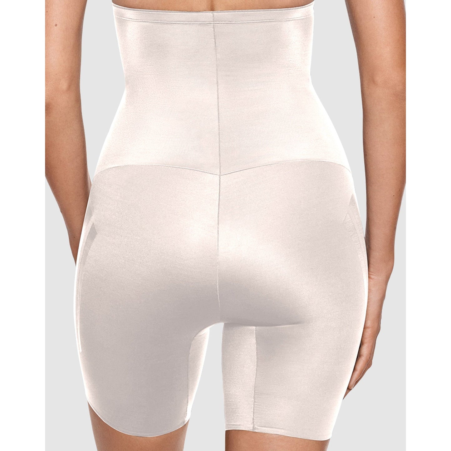 Lycra® FitSense™ Extra High Waist Thigh Shaper - Style Gallery