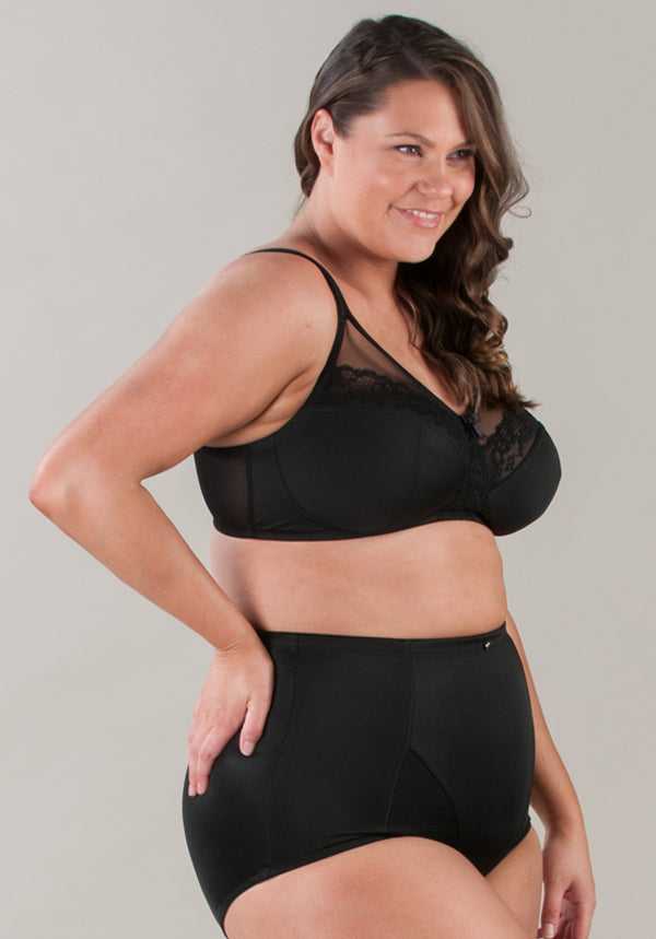 Diana No-Wire Soft Padded Straps Minimizer Bra Black (Please Size Up)