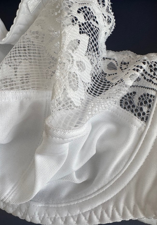 Teyli Balcony Lace Bra White