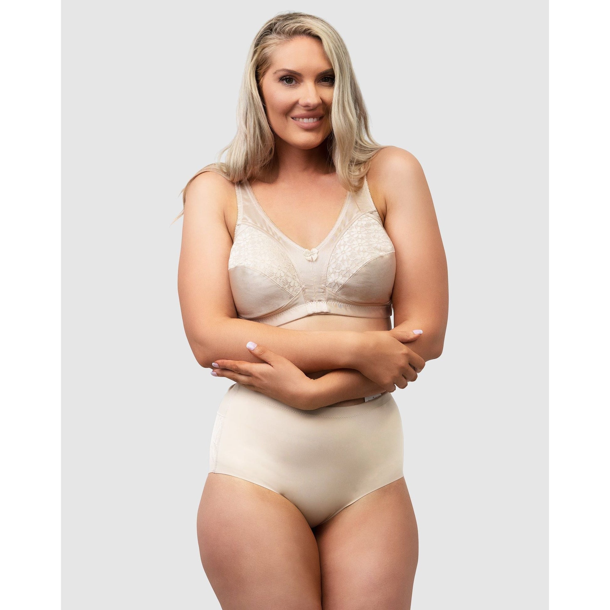 Firm Control Plus Size Wirefree Bra With Lace - Style Gallery