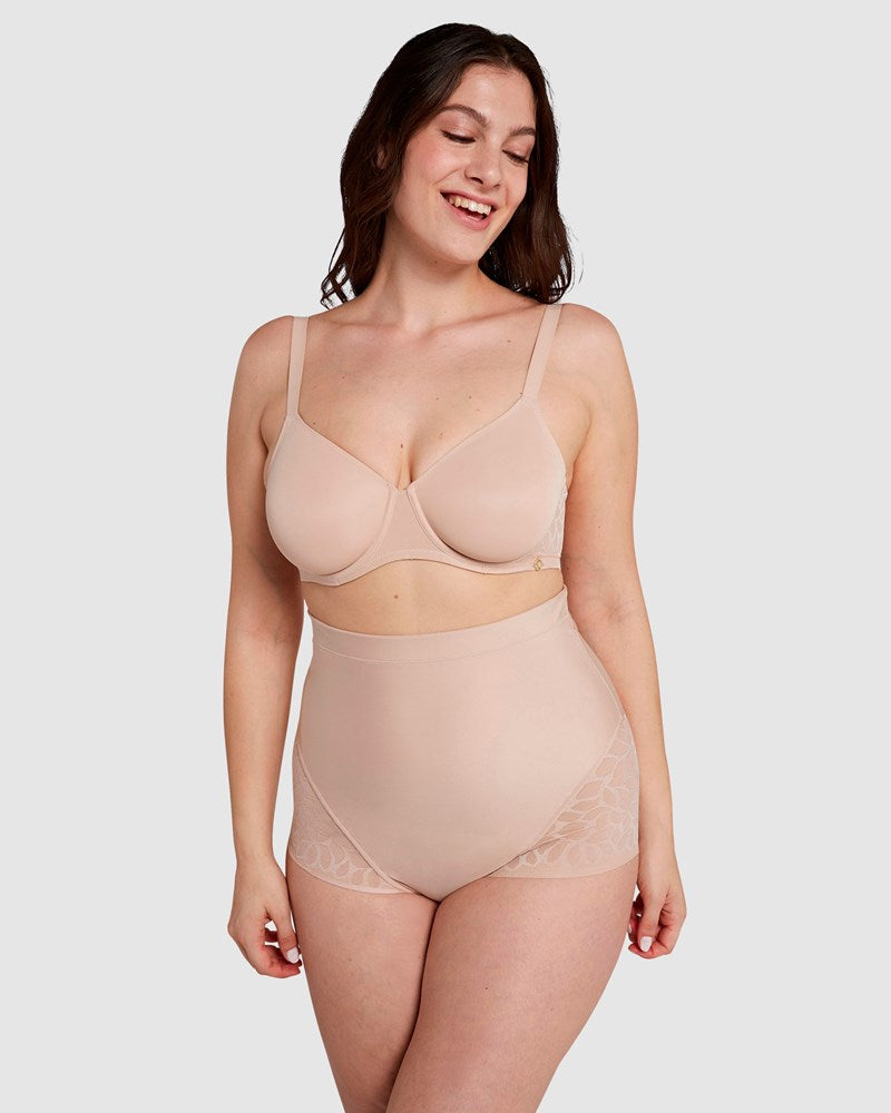 Perfect Curves Wired Minimiser Bra with Lace Sans Complexe